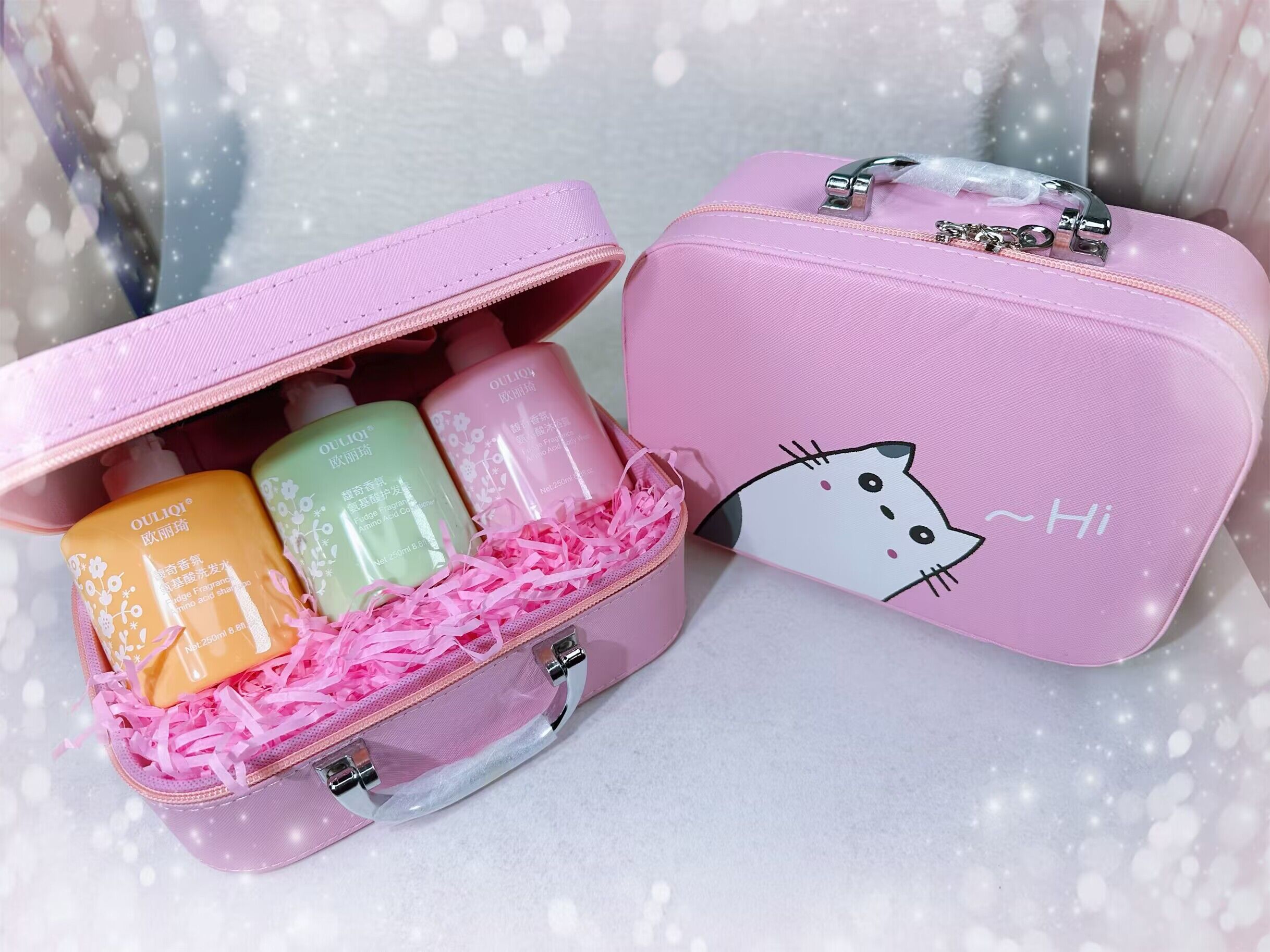 Small Pink Ouliqi 3pcs Wash Set 2